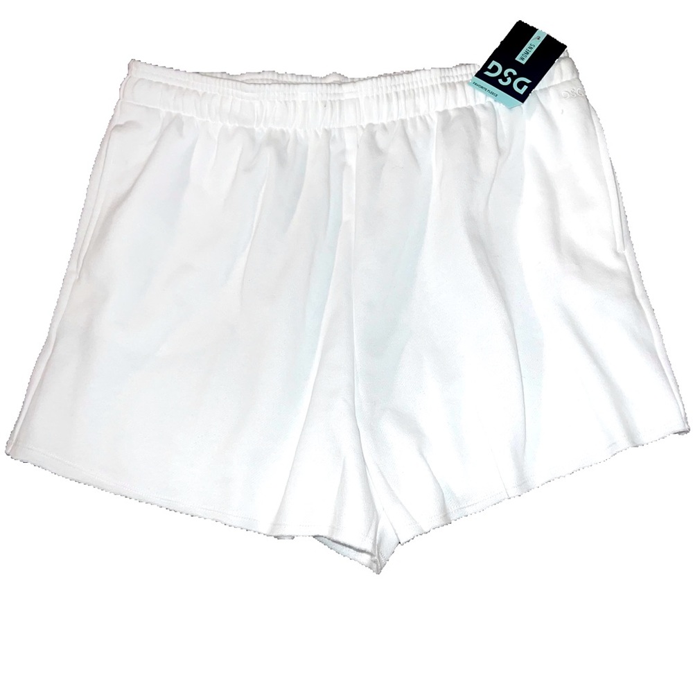 DSG women shorts 🩳